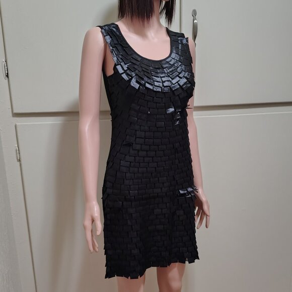 Rachael G Sleeveless Textured Satin Front Cocktail Dress, Black Unisex - Picture 6 of 12